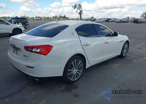 2015 Maserati Ghibli z USA, uszkodzony, nr VIN ZAM57XSA7F1146054